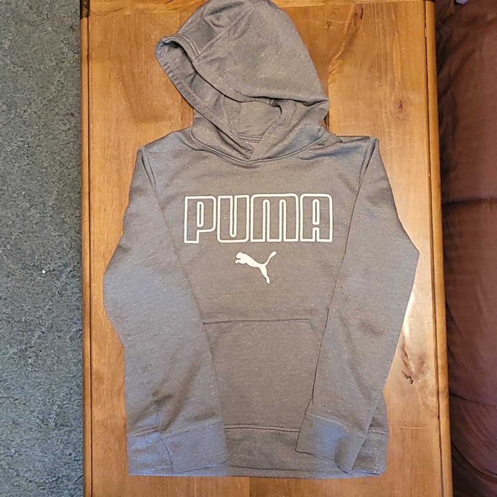 Puma Gray Boys M 10-12 sweatshirt